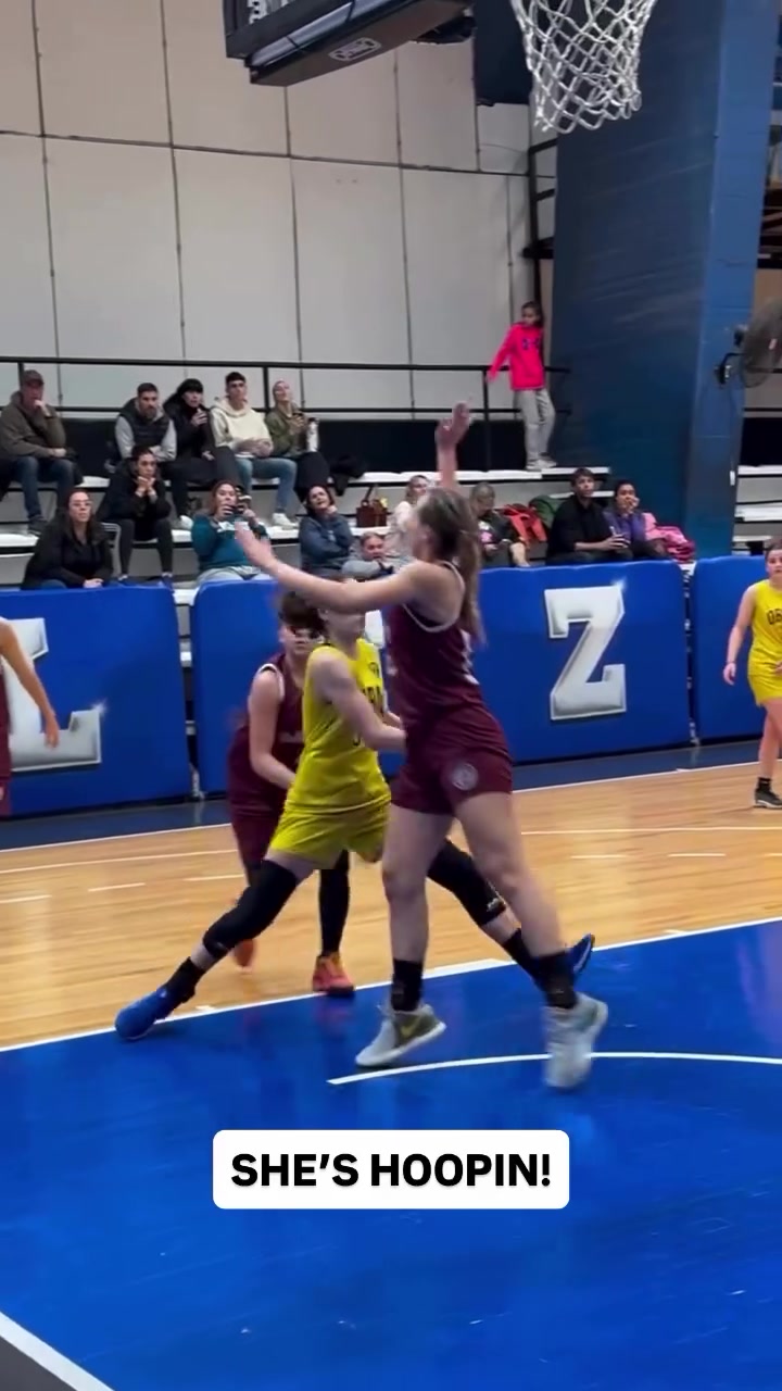 @Ballislife Womens Basketball