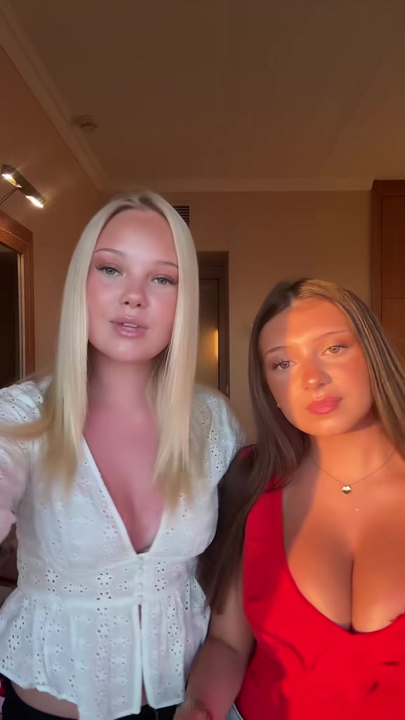 @amelieenglundd
