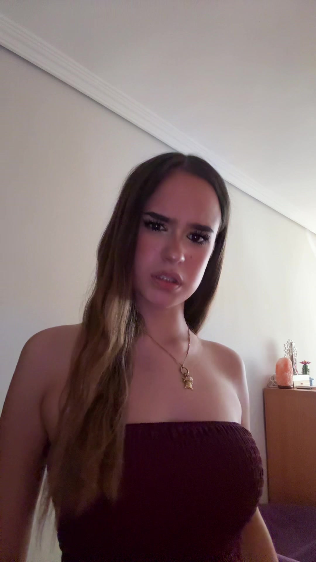 @Estelita💕