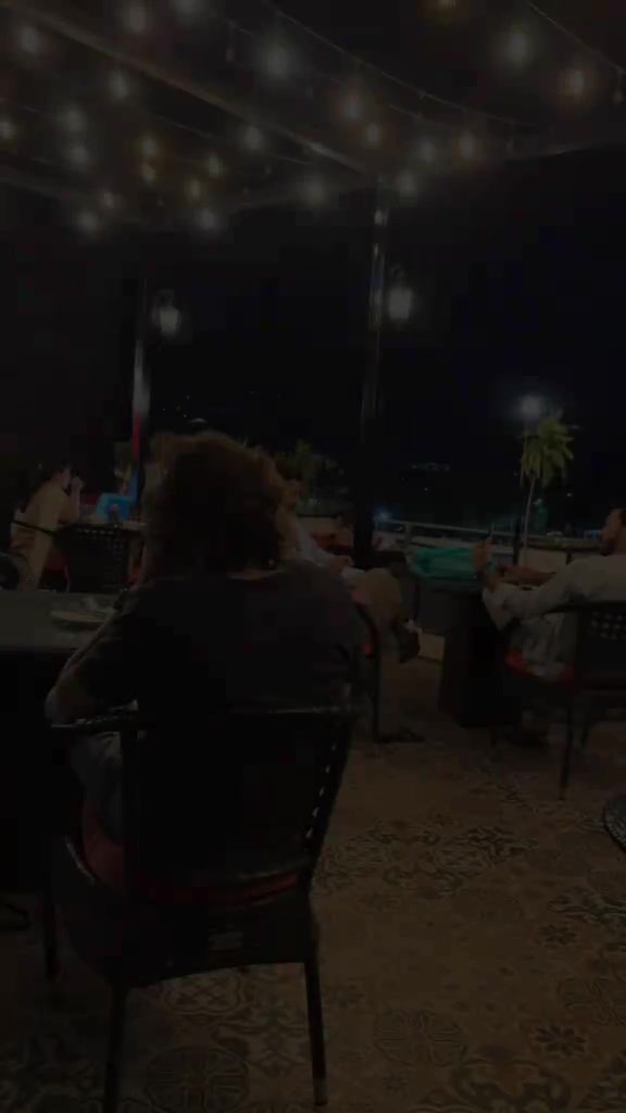@ᗰᗩᔕOOᗰ.
