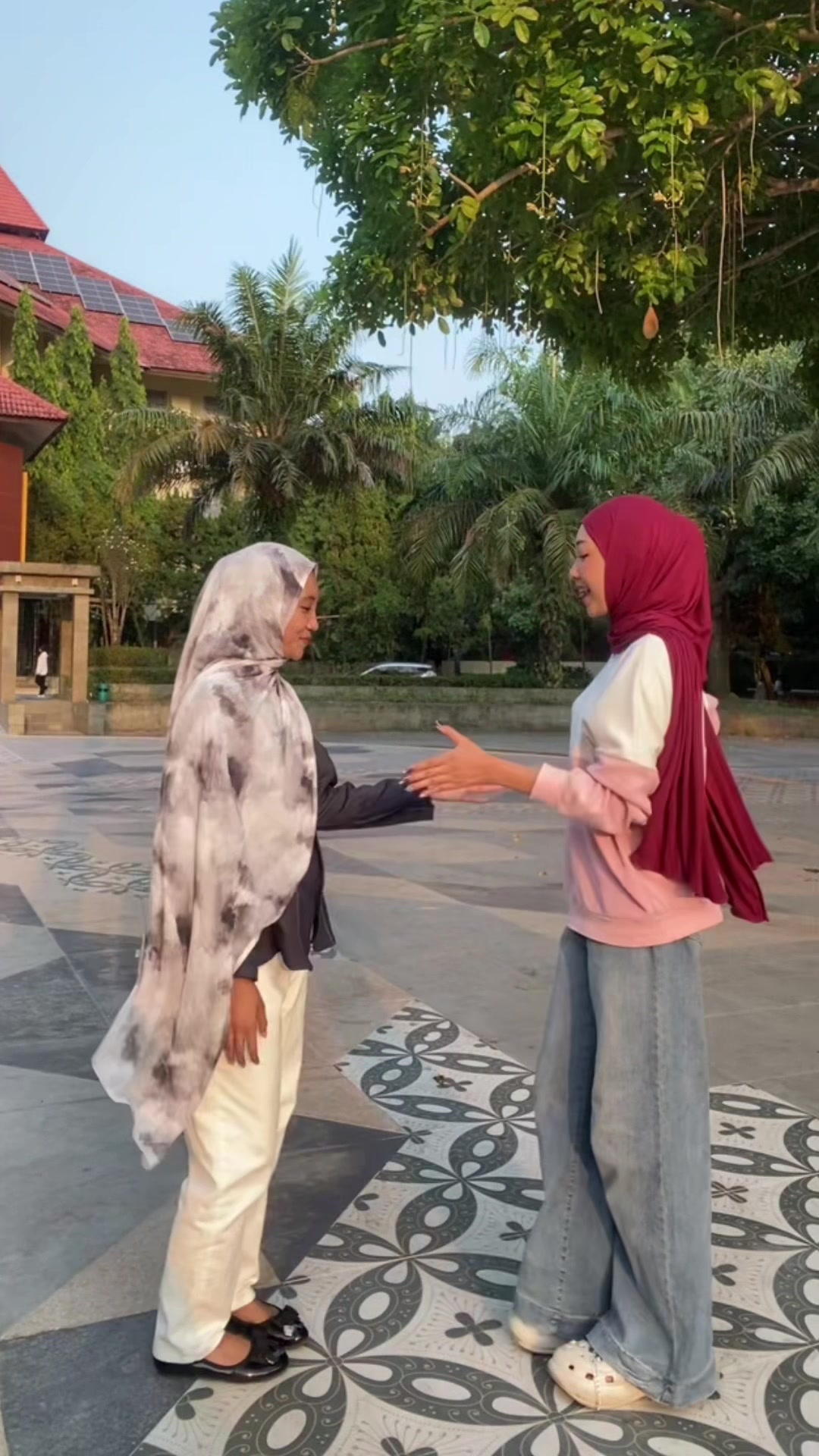 @bukan manusia