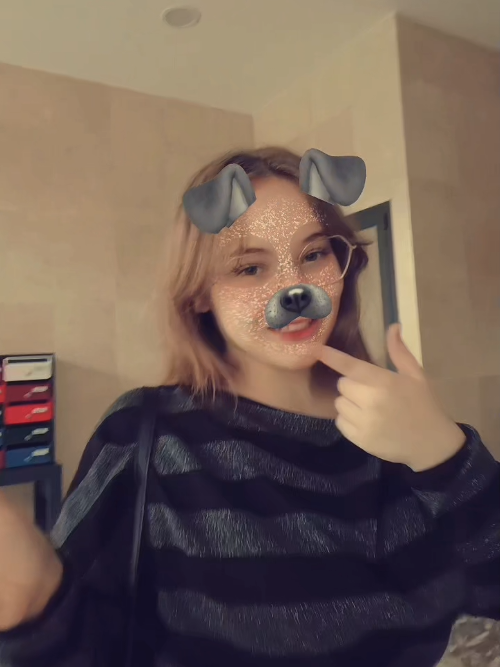 @nini