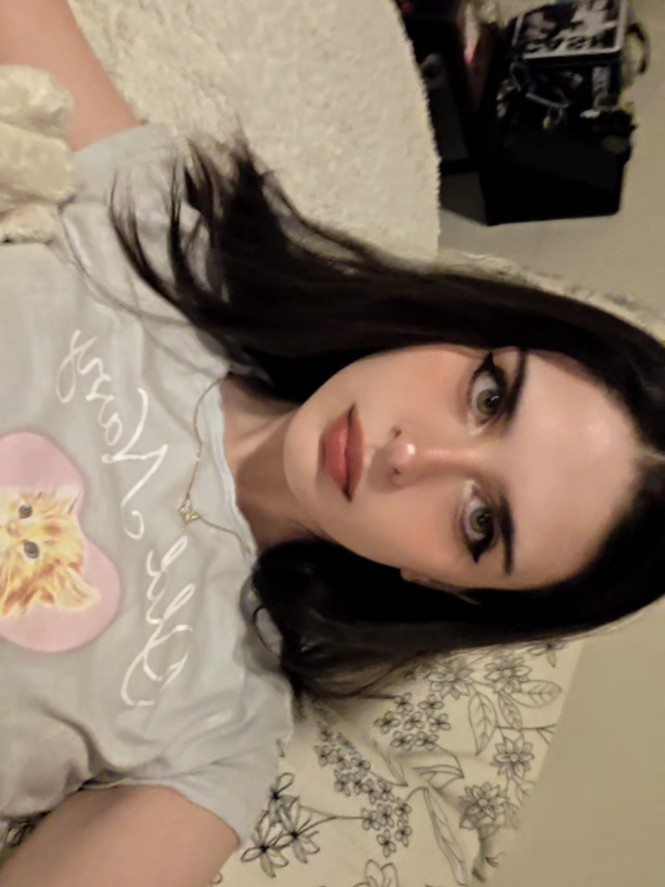 @Cara 🐈⬛