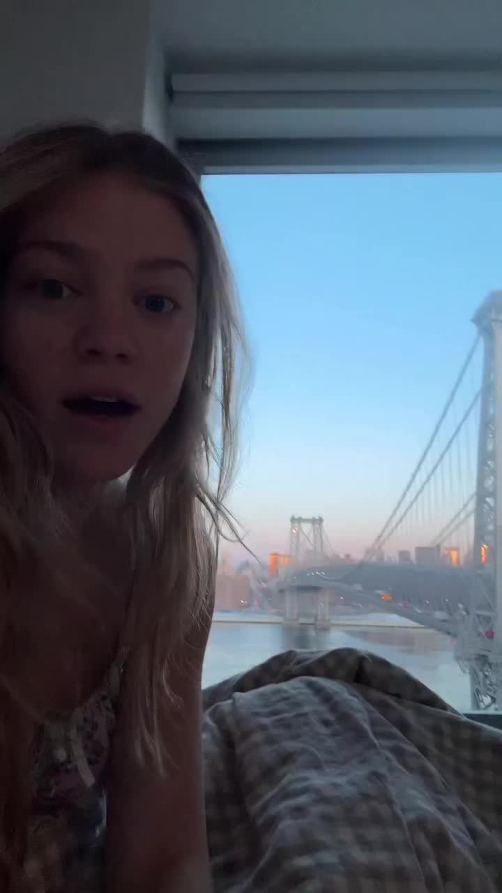 @Ayla_Trendz