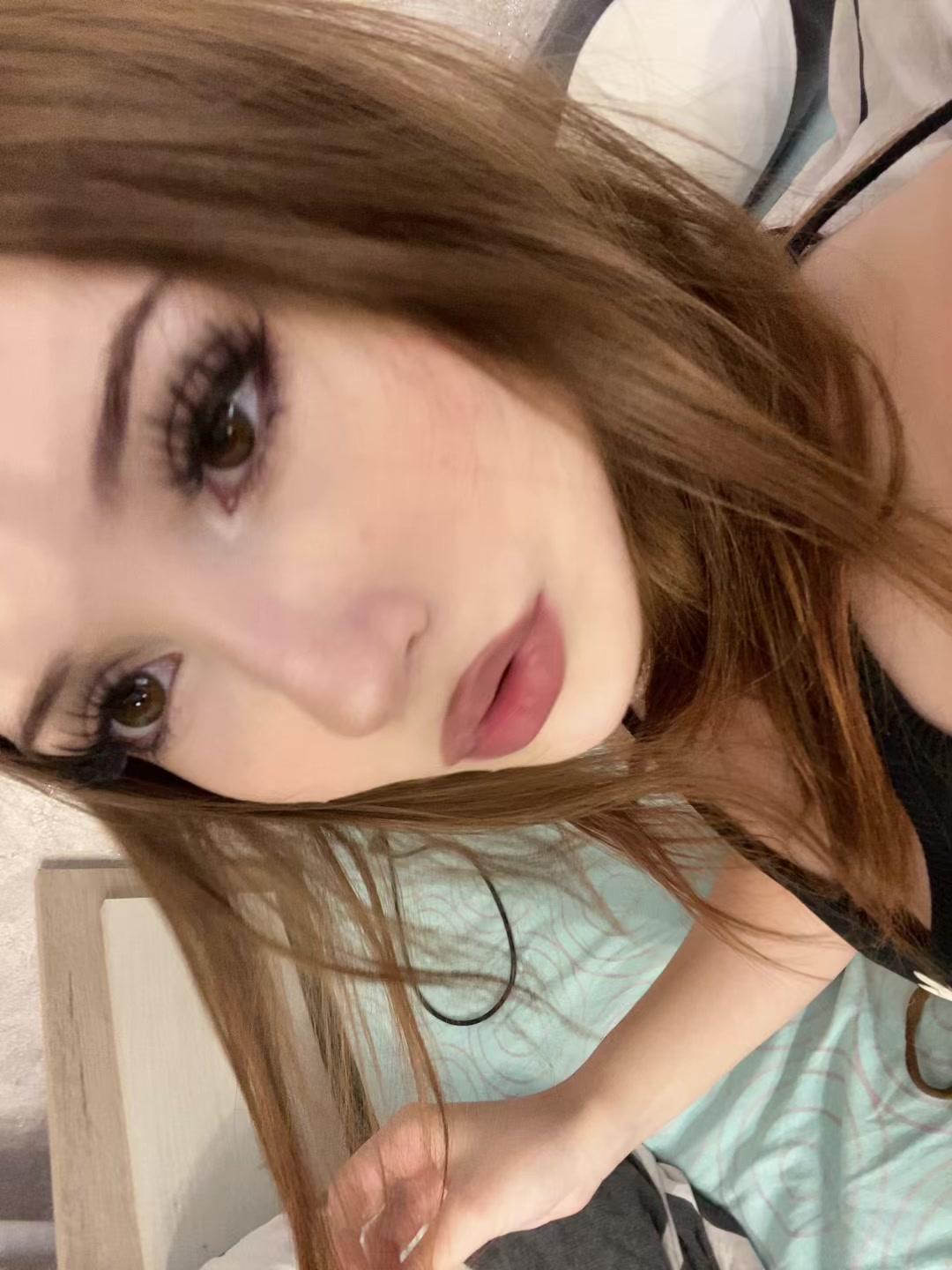 @серфова