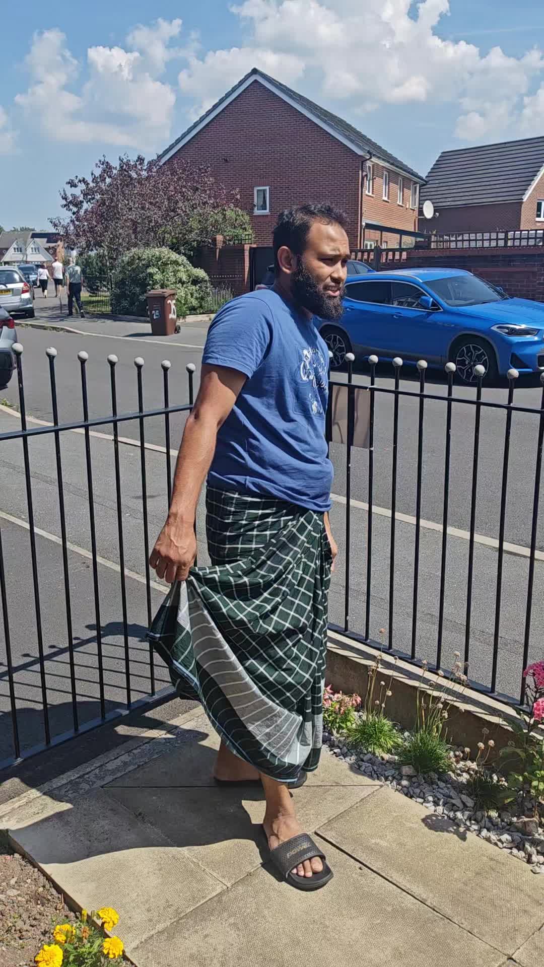 @Noor Mohammad 🇧🇩🇬🇧