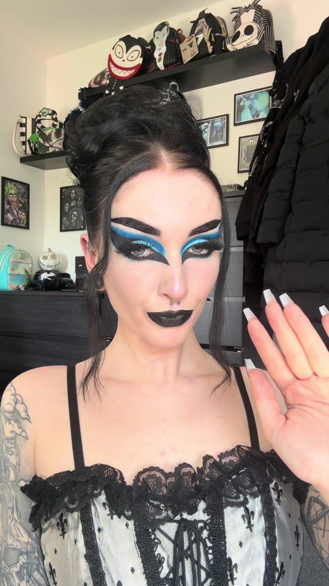 @Amber 🖤