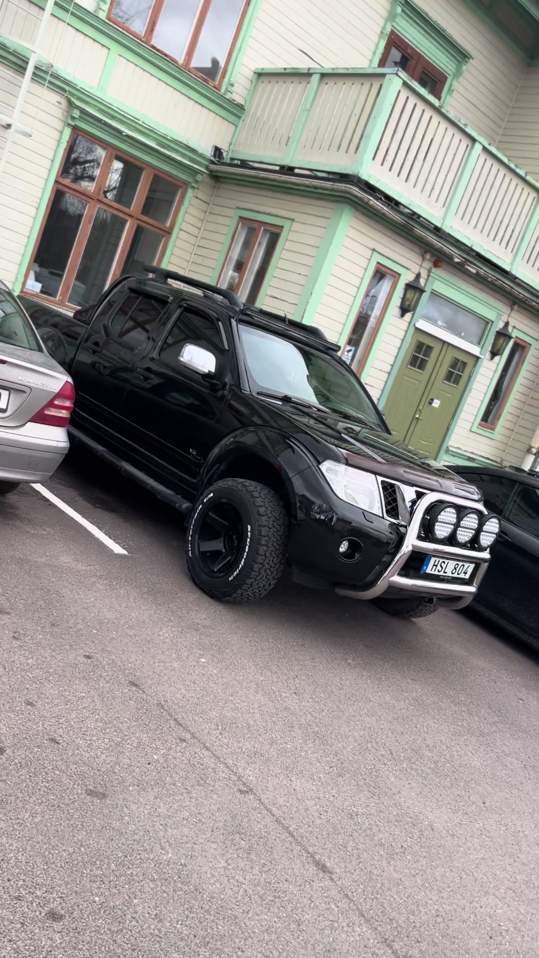 @Robin