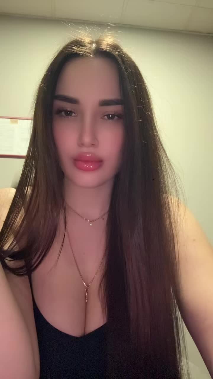 @Natalia Locoman