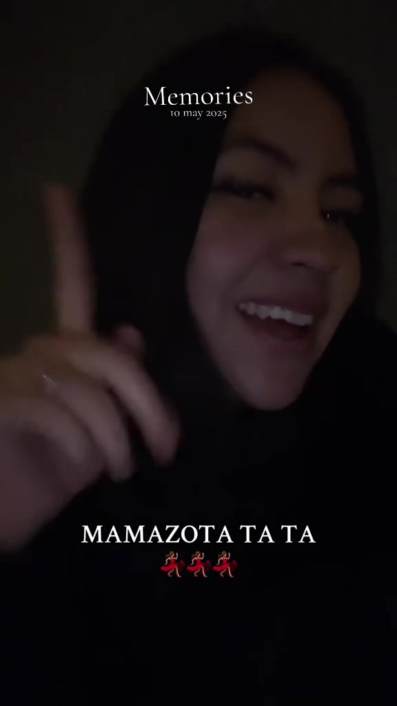@Laura ♱