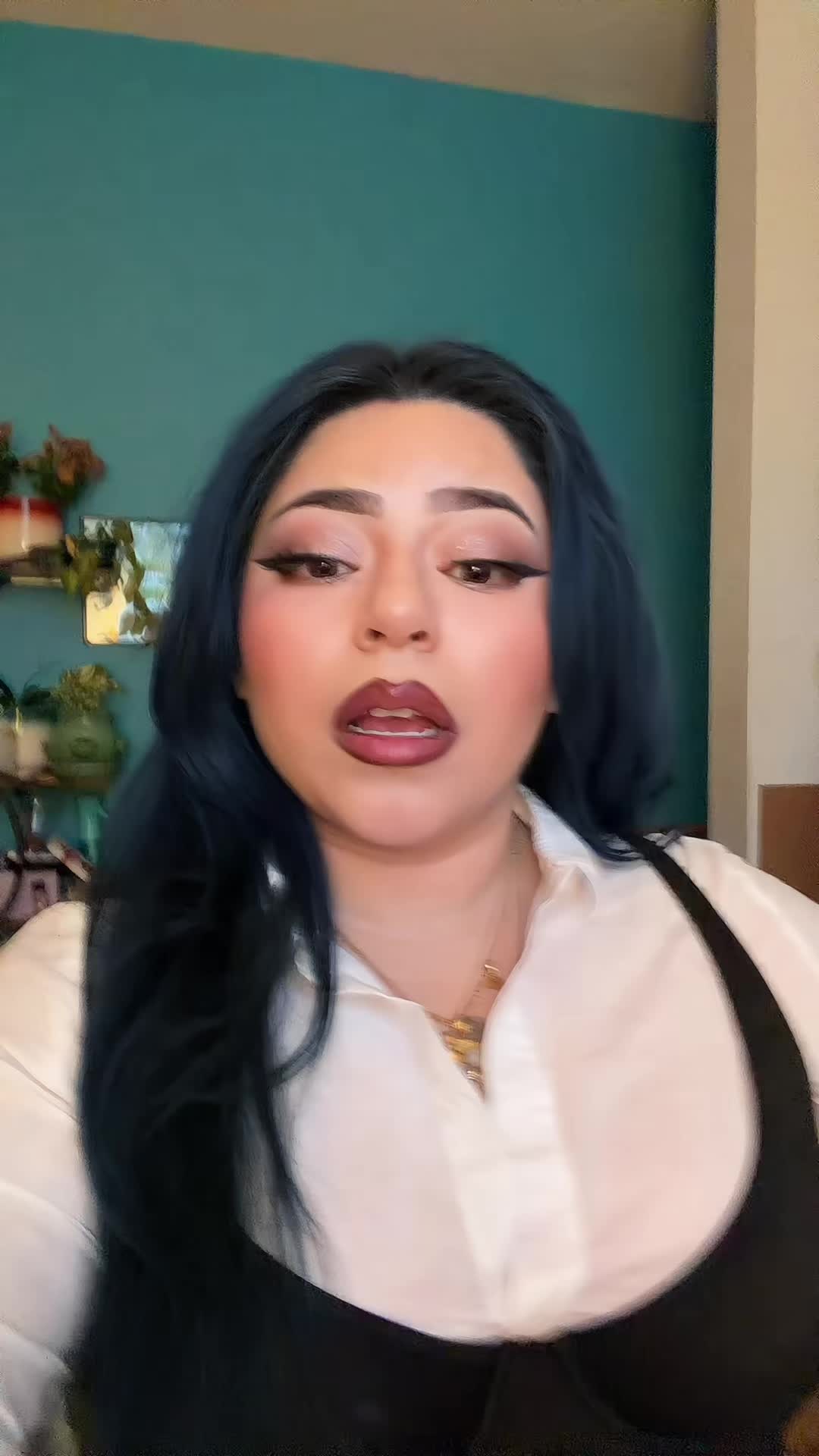 @athenaxiomara