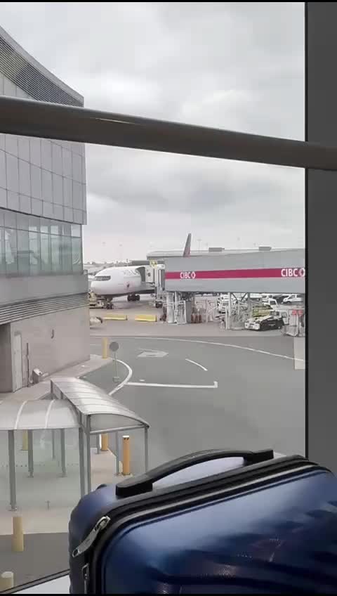 @Love🇨🇦Canada