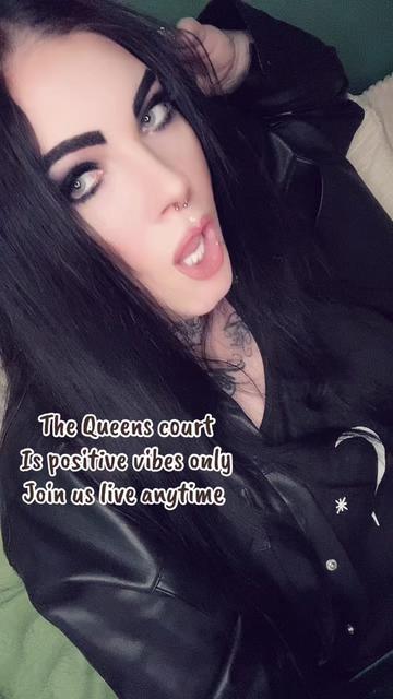 @🥀𝕿𝖍𝖊 𝕯𝖆𝖗𝖐 𝕼𝖚𝖊𝖊𝖓🖤