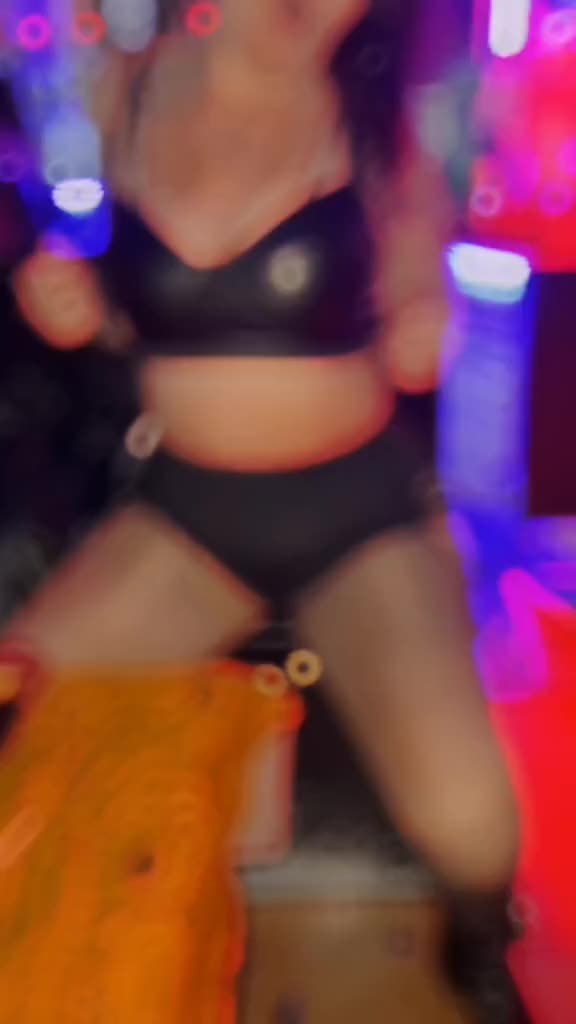 @๐๐๐ชฝ๐Laura/๋ผ์ฐ๋ผ๐๐๐๐ชฝ