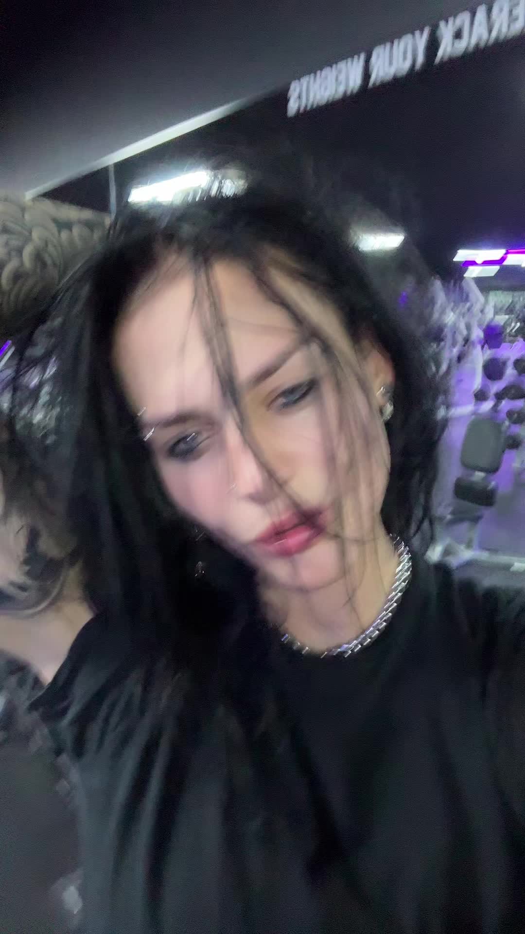 @notjustang