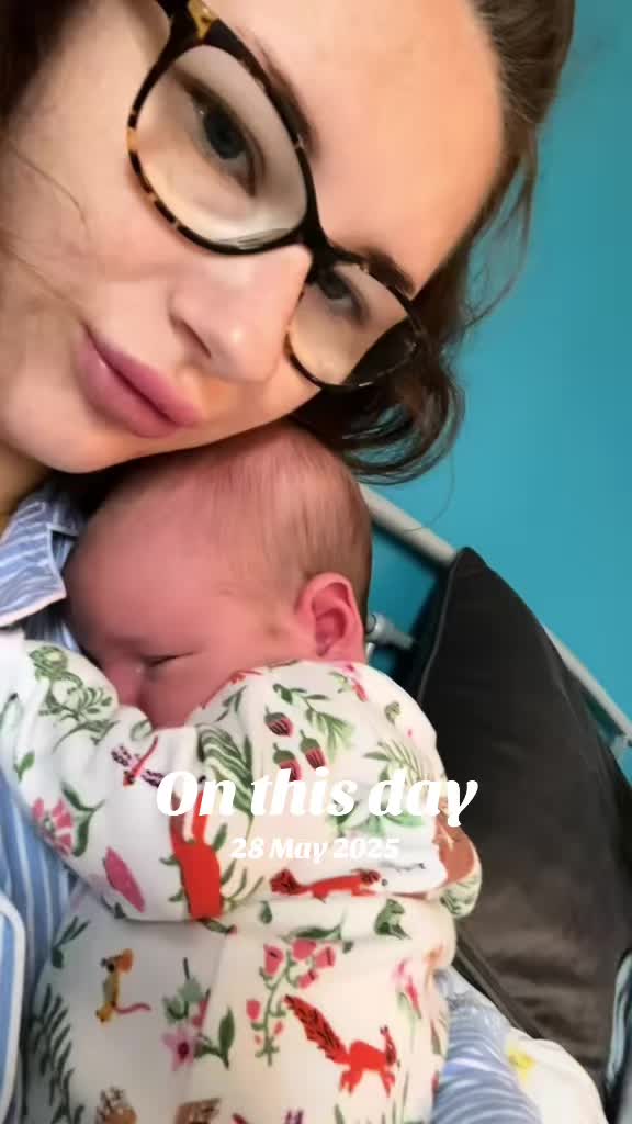 @MrsGeeWillis