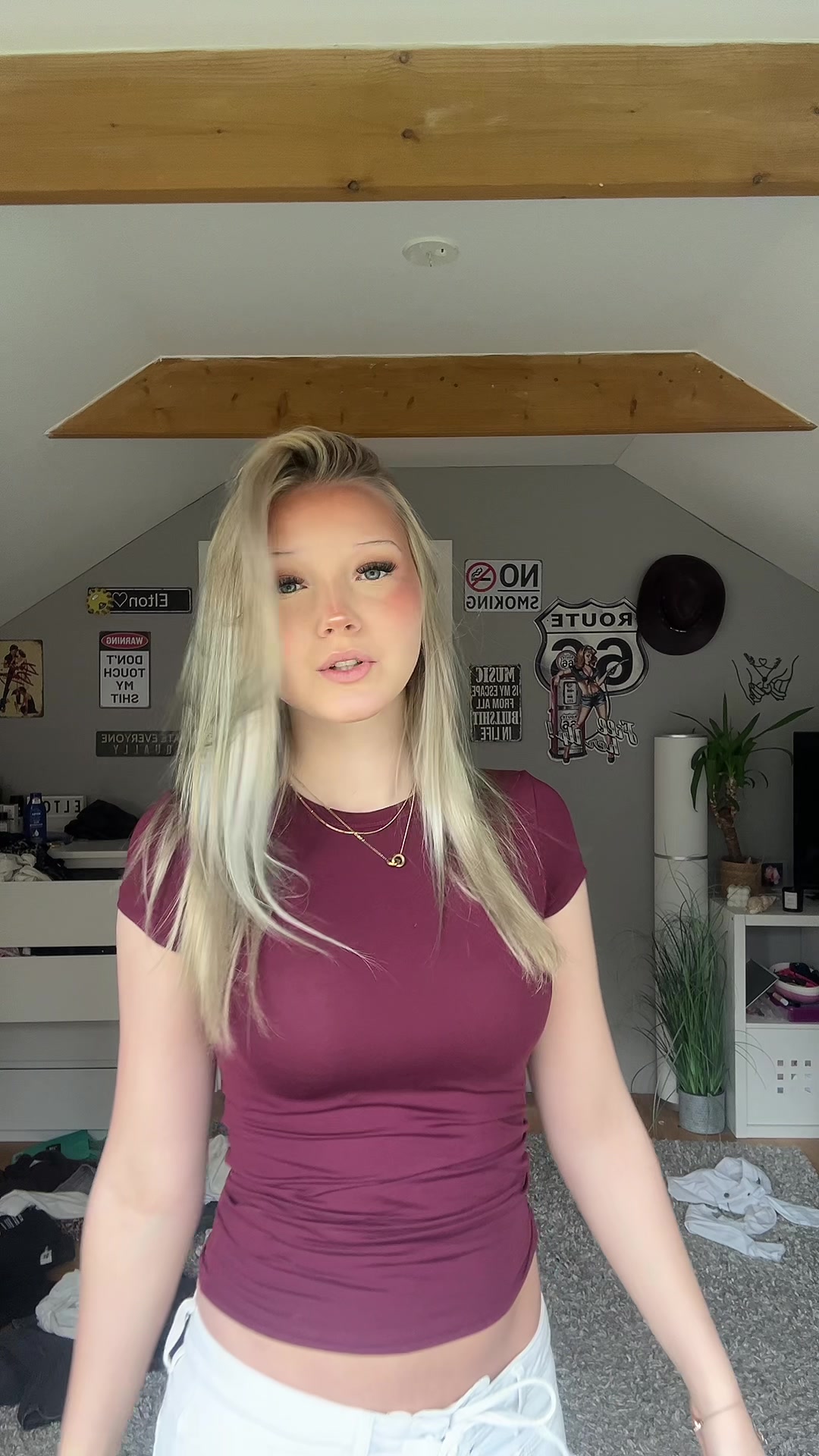 @⃟