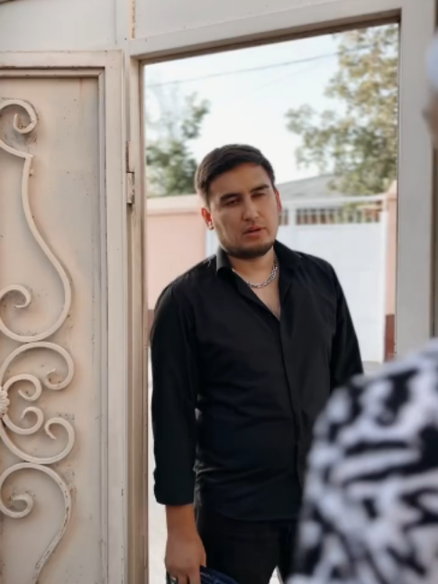 @TAHSIR_AKA_FAN
