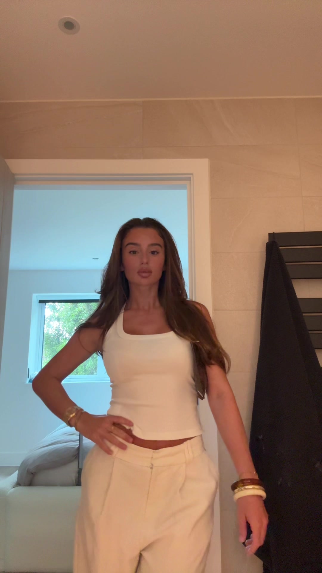 @isobelsimmmons