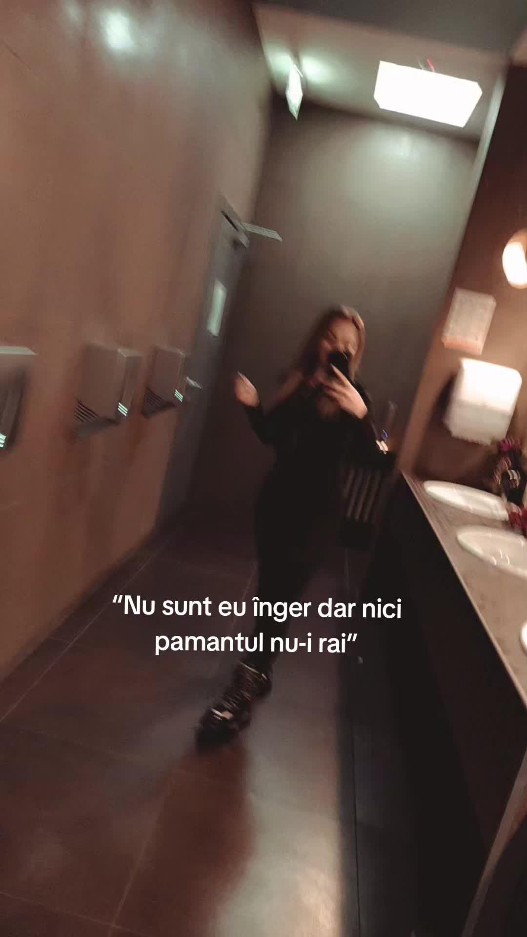 @Lara Krestel