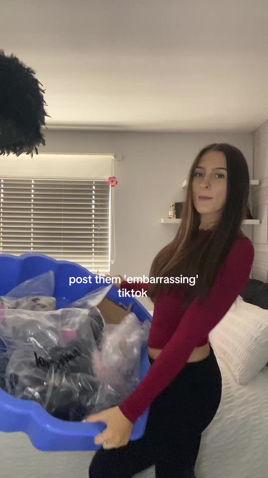 @🦦