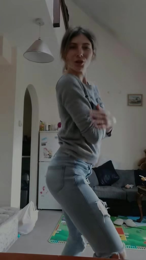@Лена
