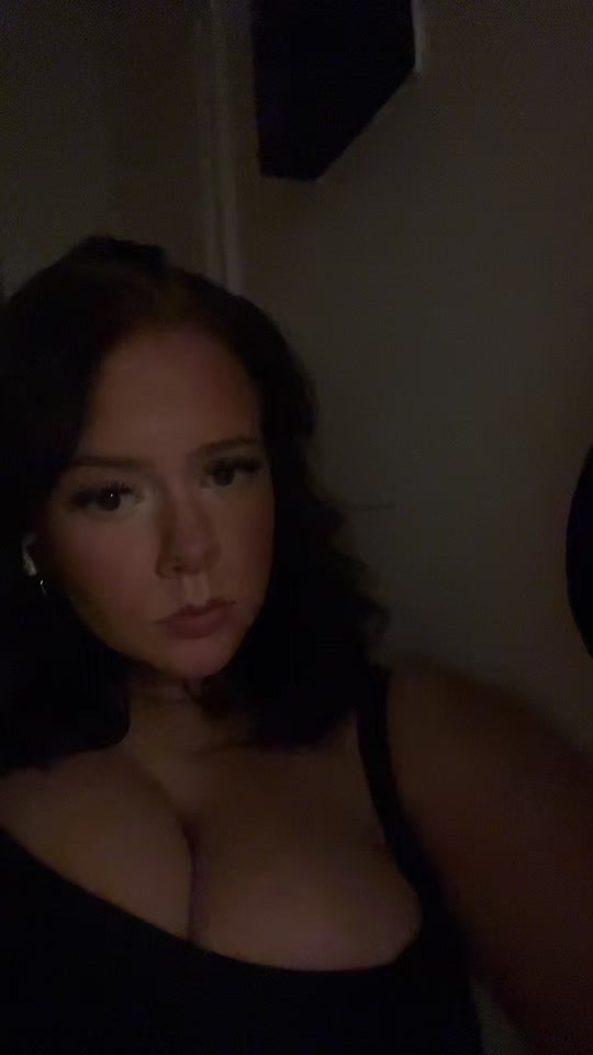 @menni <3