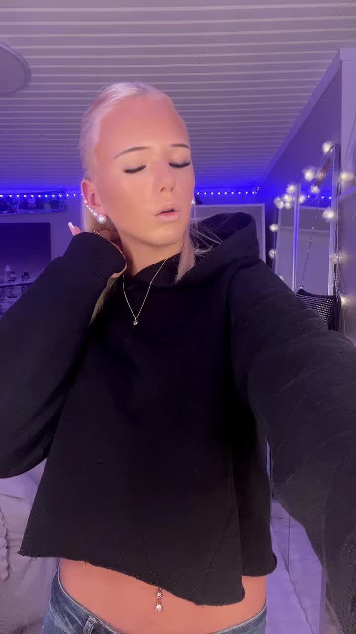 @👱🏼♀️🫰🏼6️⃣7️⃣🫰🏼👱🏼♀️