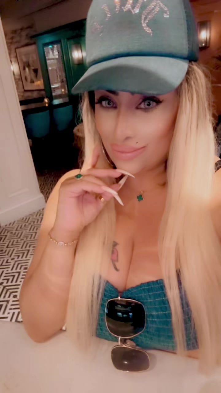 @Jas kaur 💓