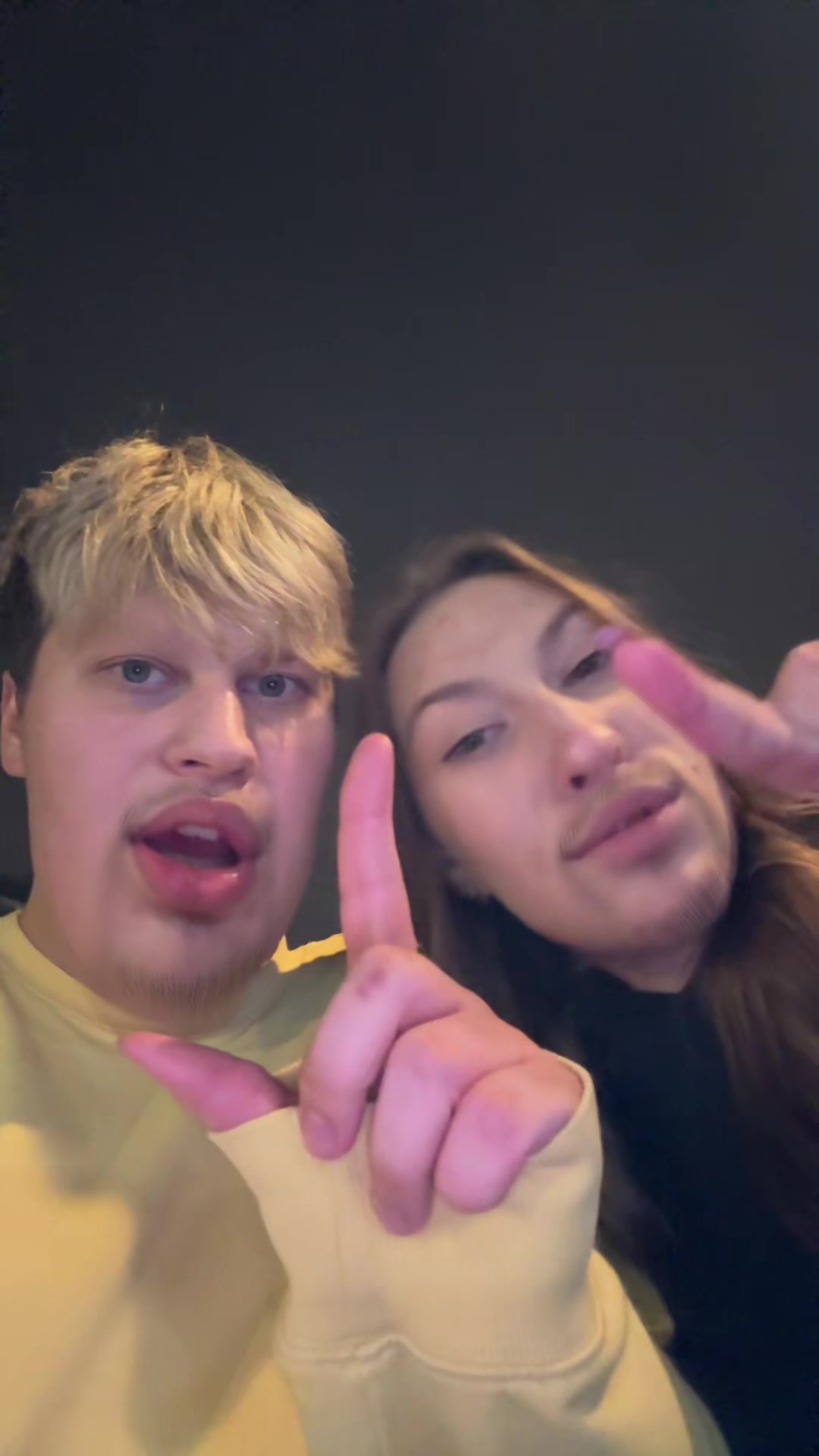 @słowl&yacute;y&yacute;