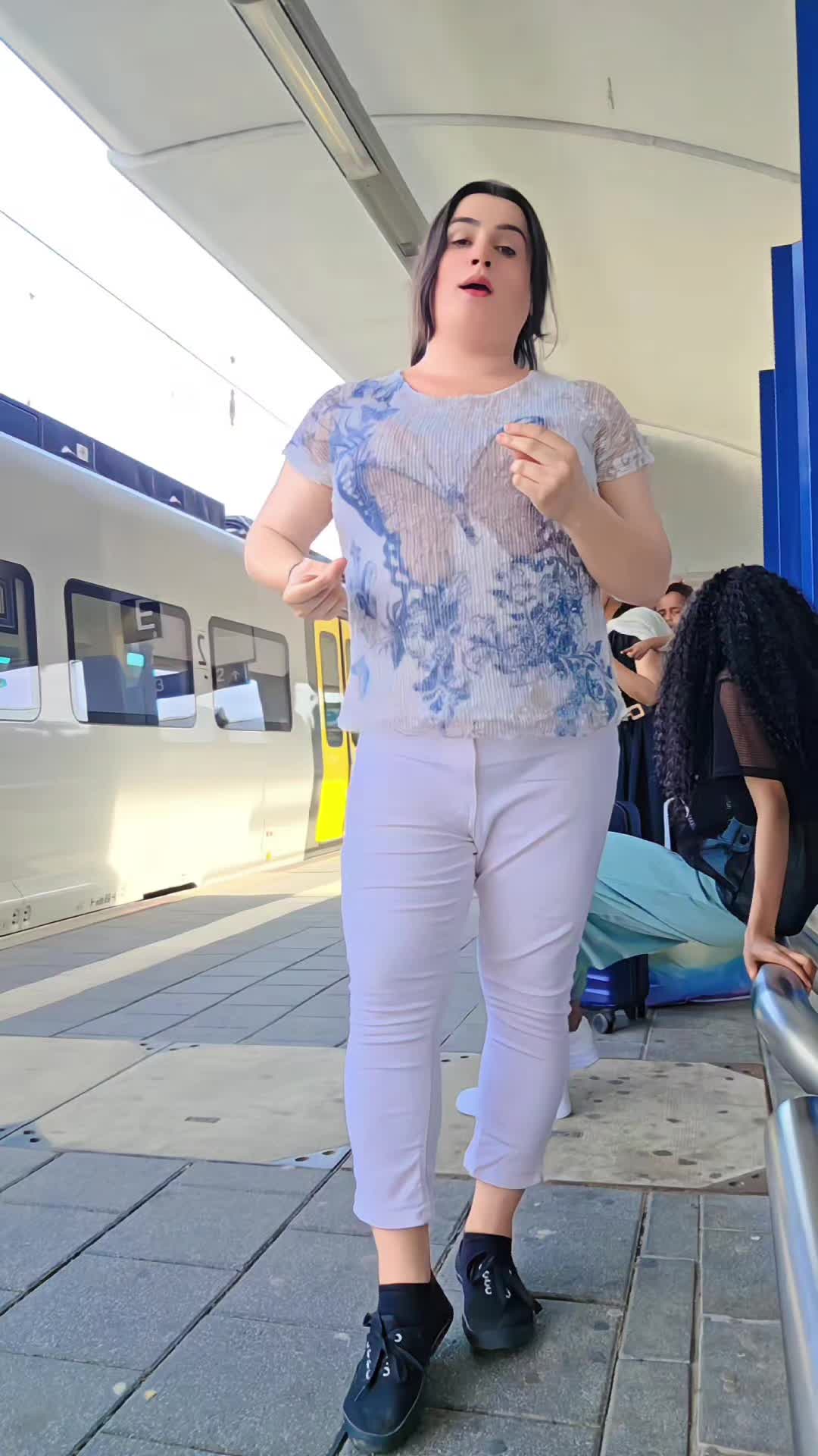 @🇩🇪🦋Mina Ali🦋🏳️&zwj;🌈