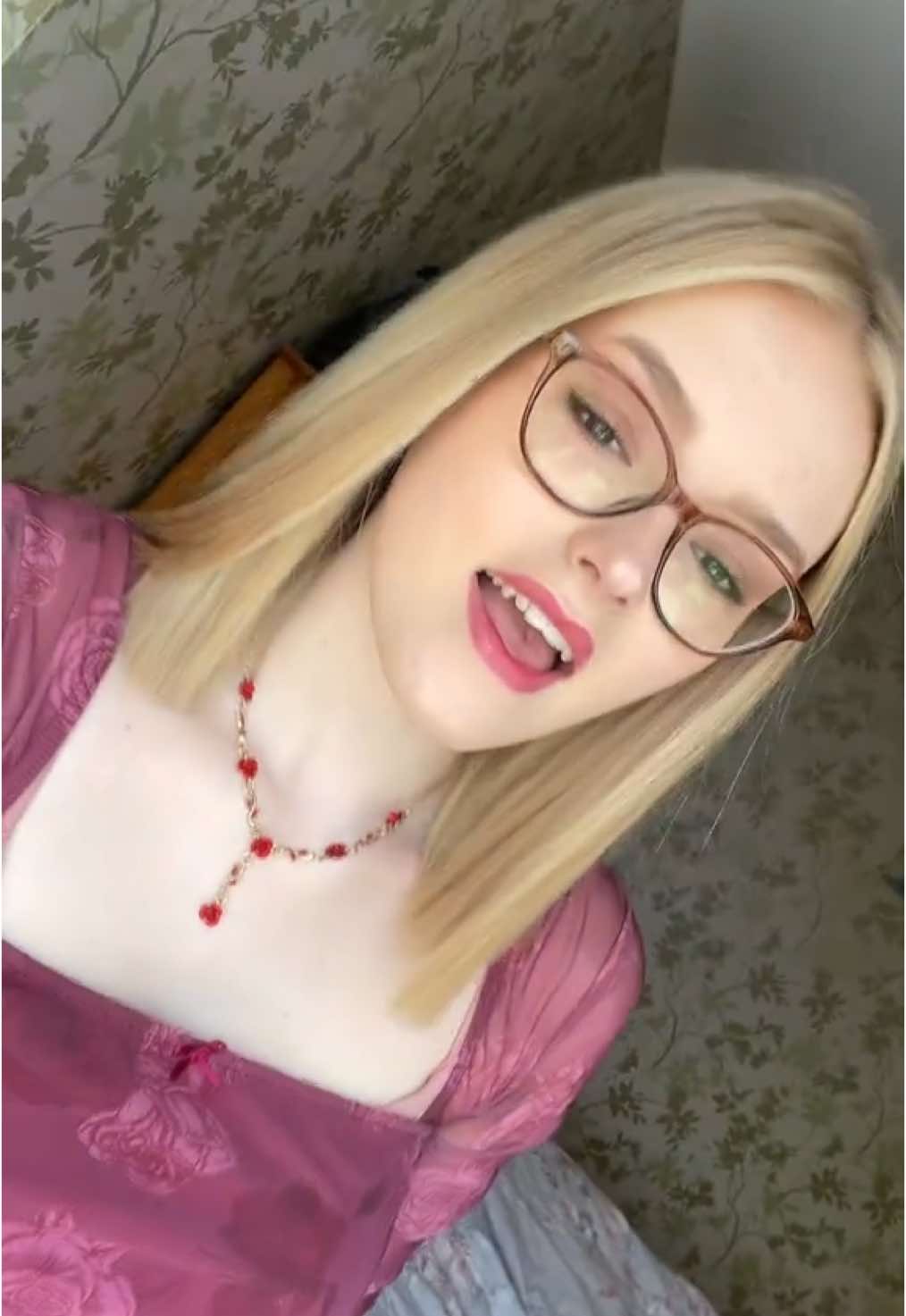 @Memes_With_May