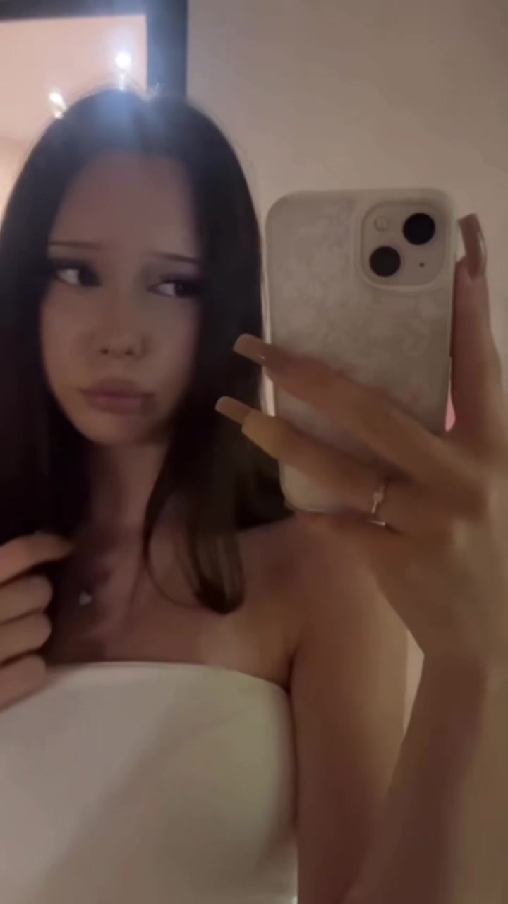 @v11nilova