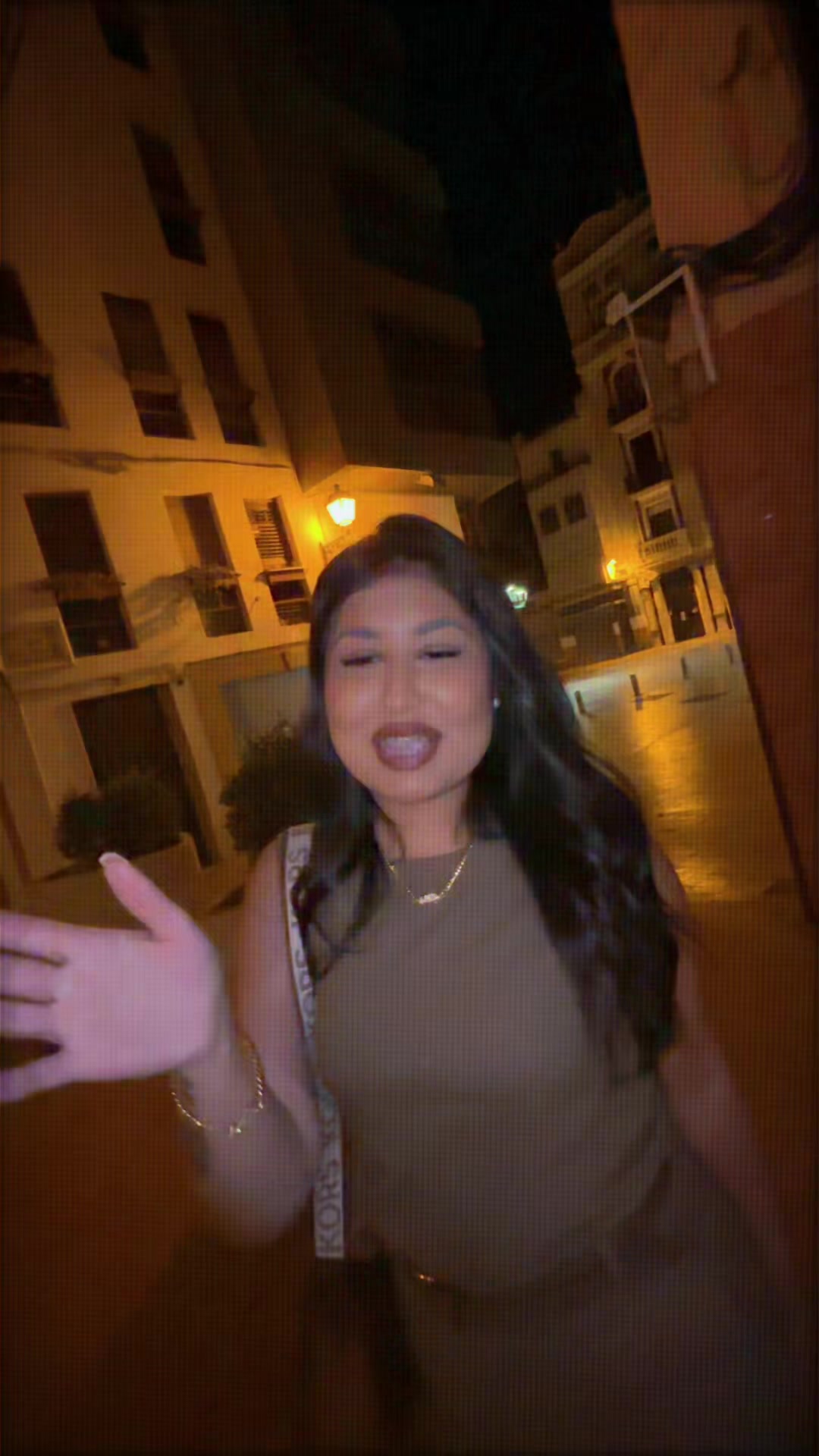 @sarakmoreno