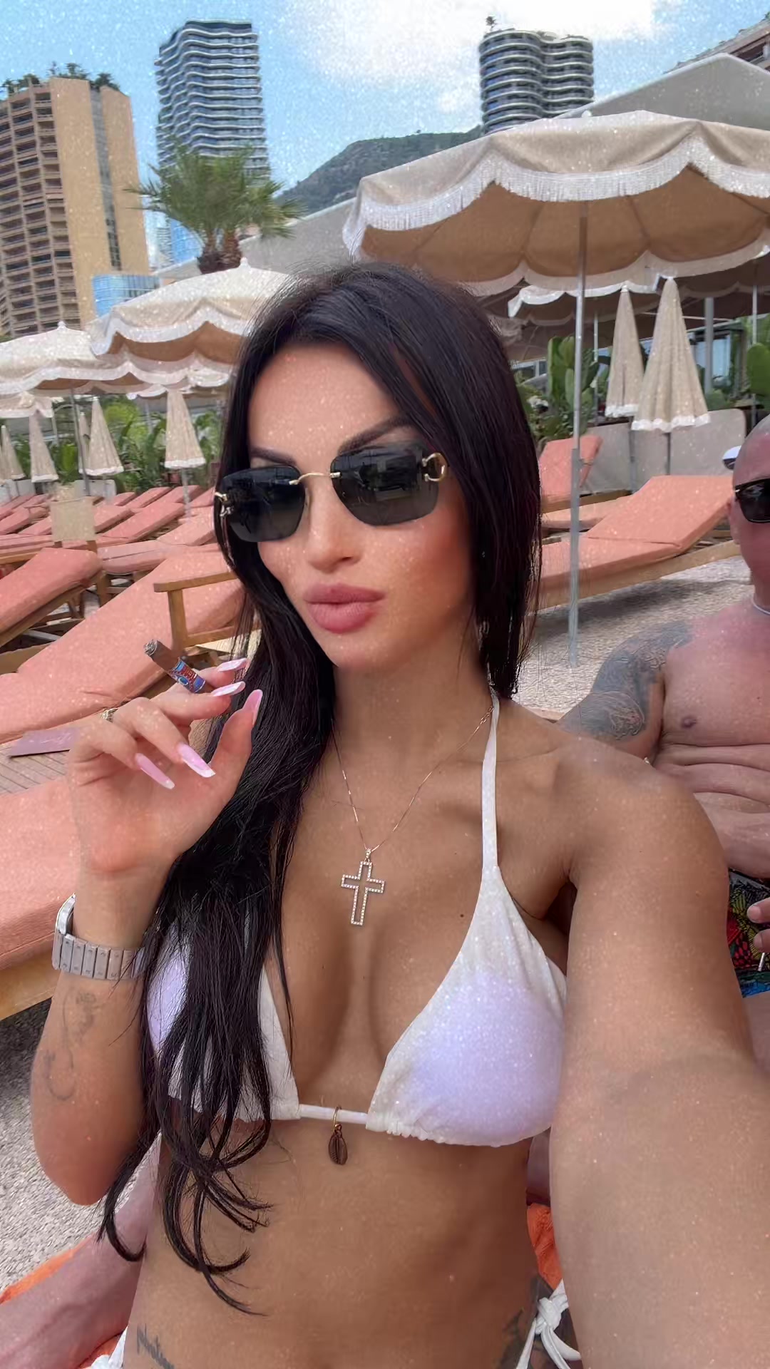 @Stela Kristela Behaj