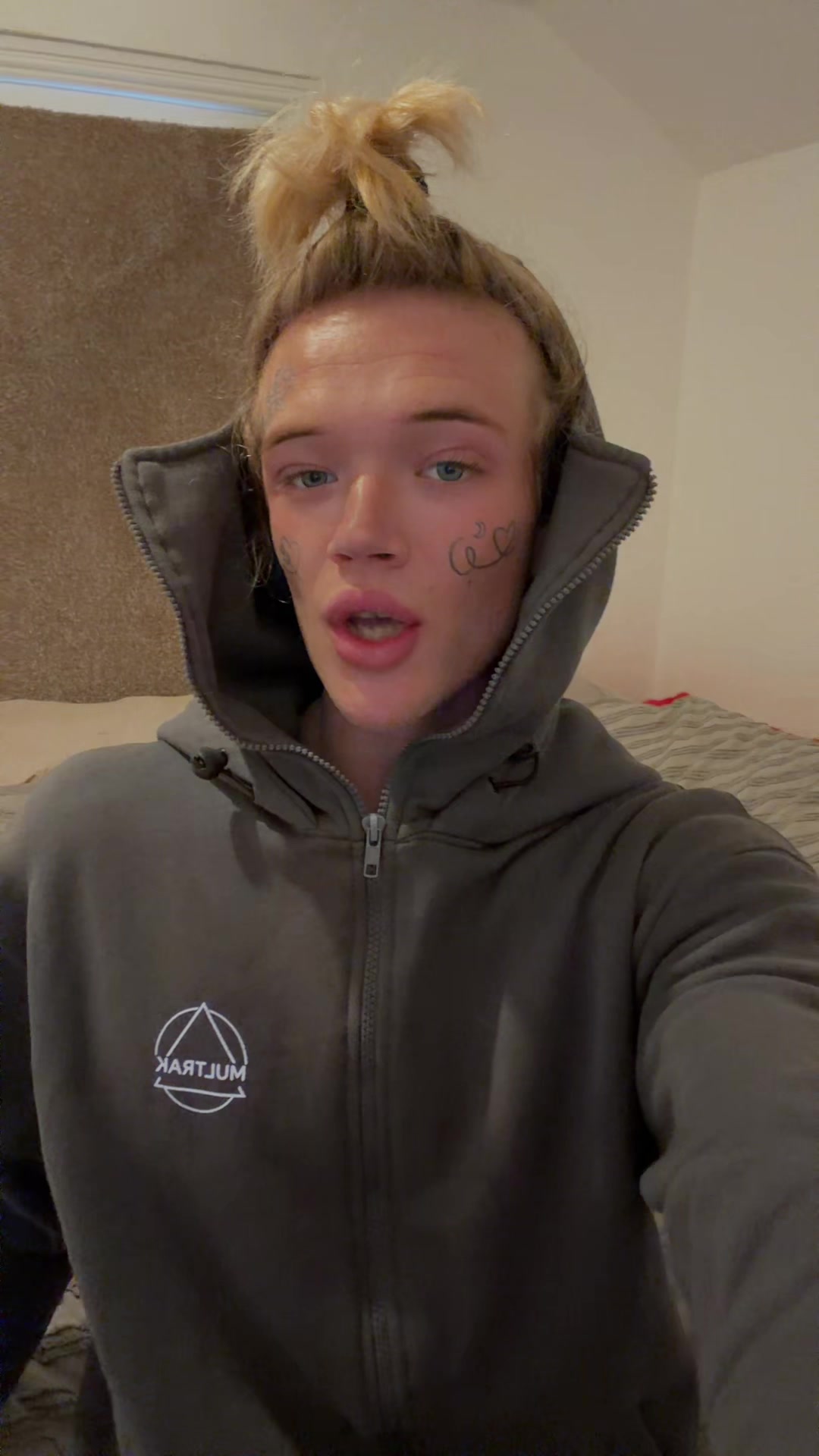 @jasminetheredbull1