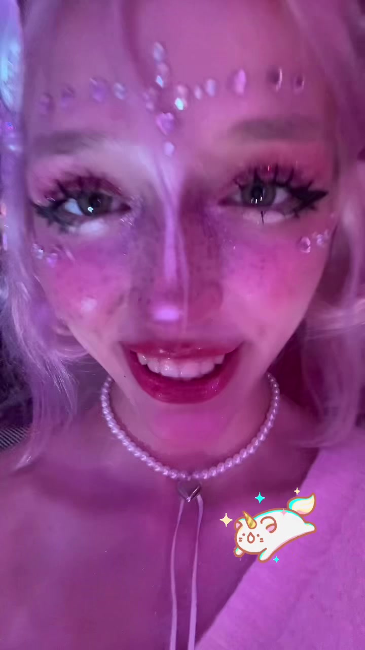 @anya