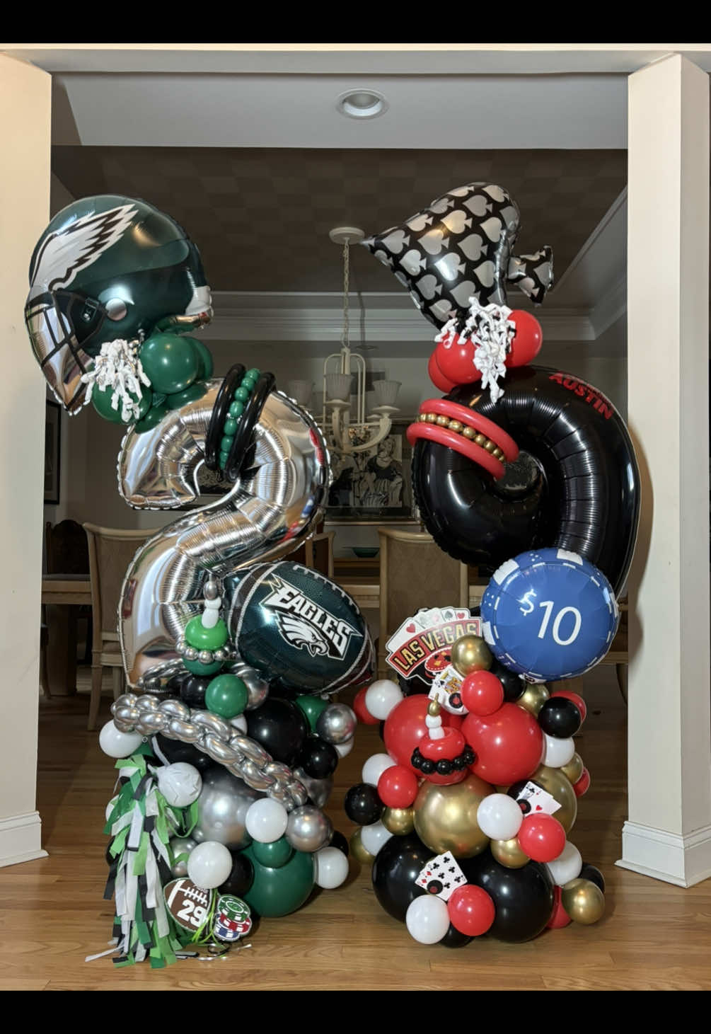 @BucksCountyBalloons