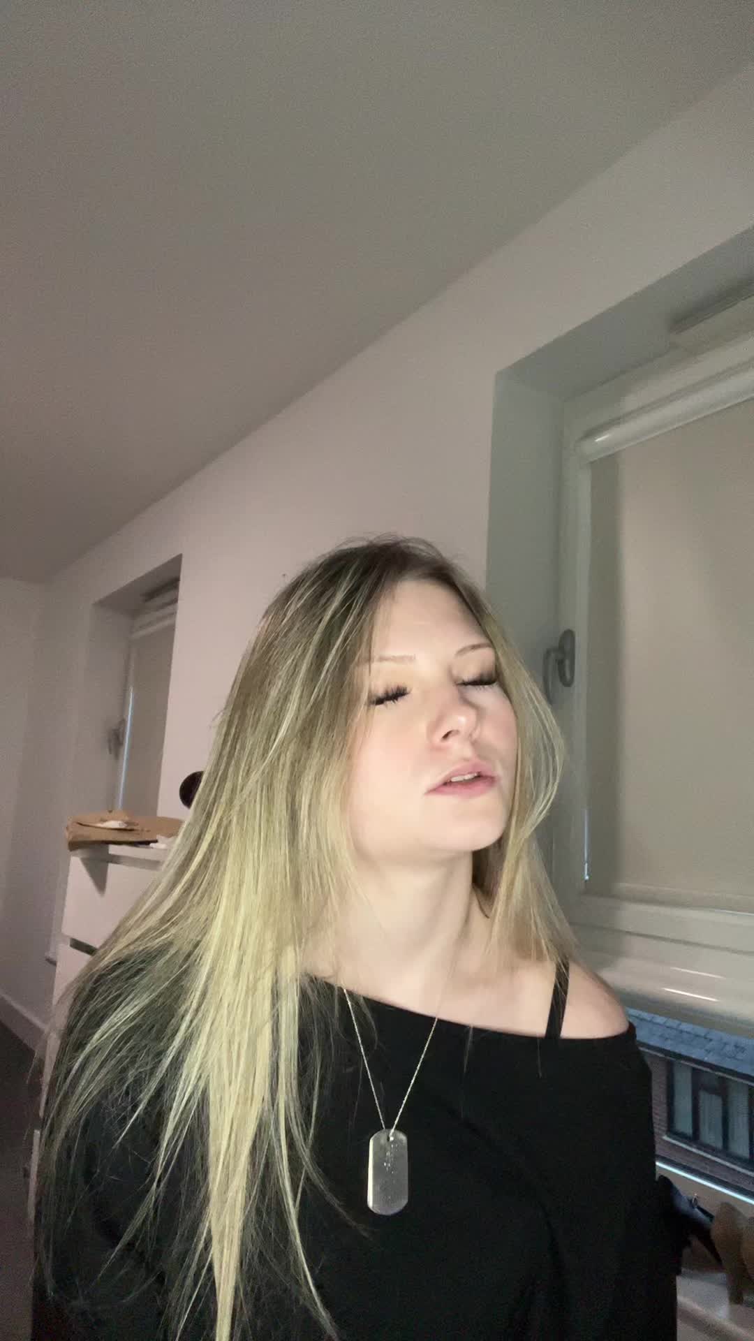 @Faith 🖤✨