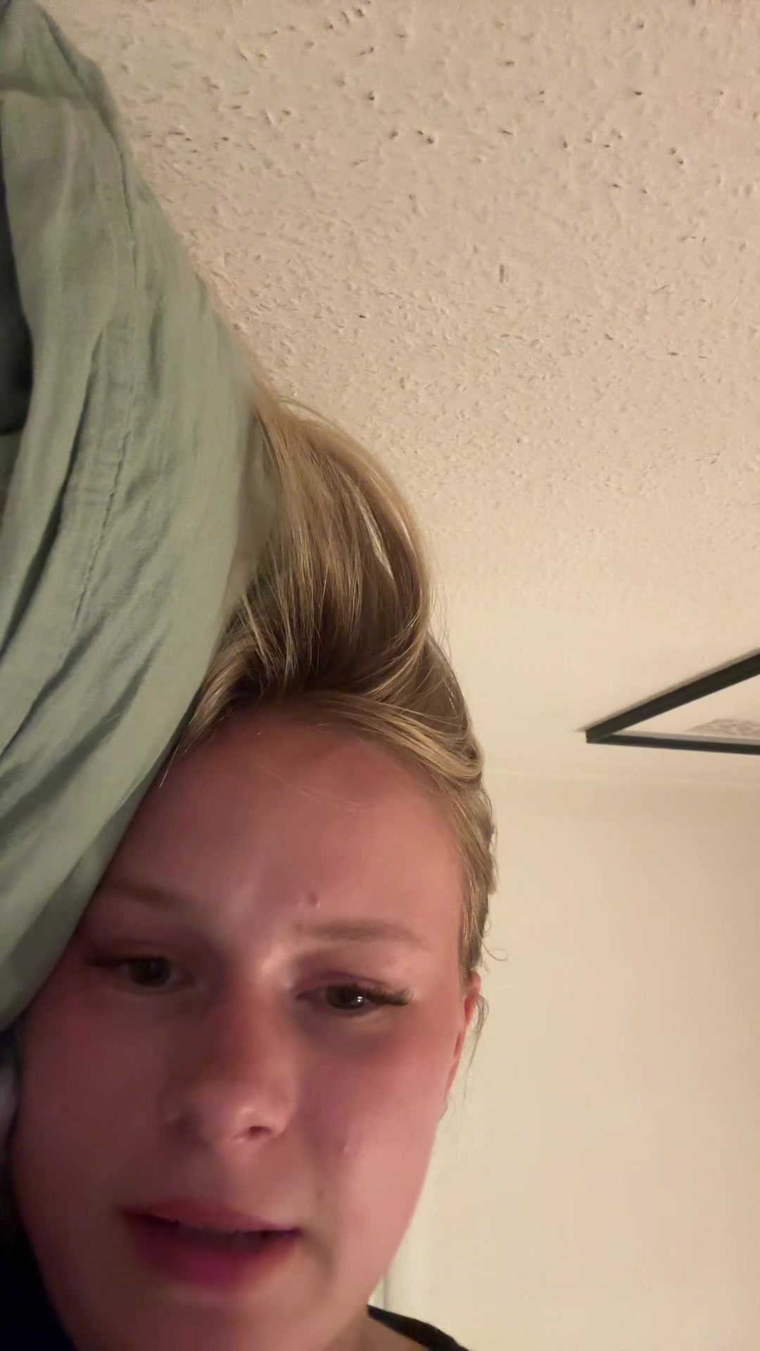 @nicole