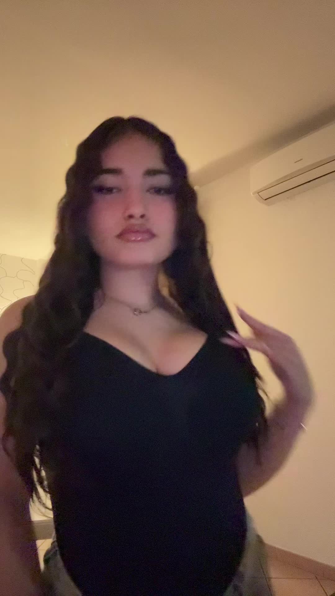 @𝒻𝓁𝒶🌟