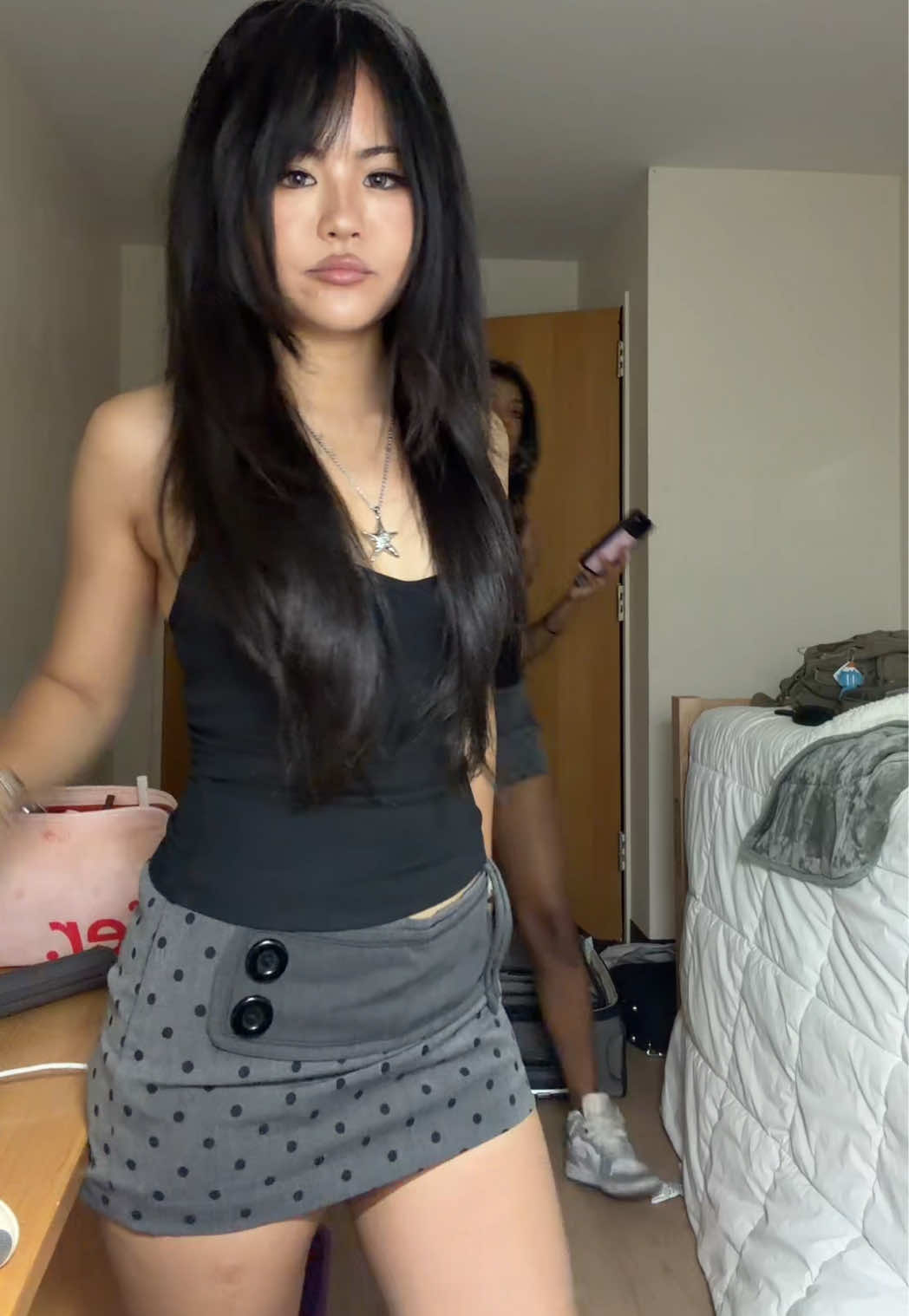 @Isabella