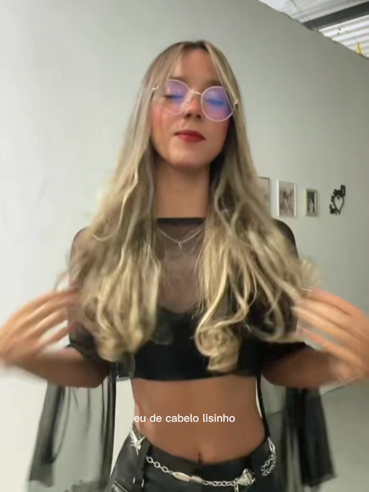 @IsllA