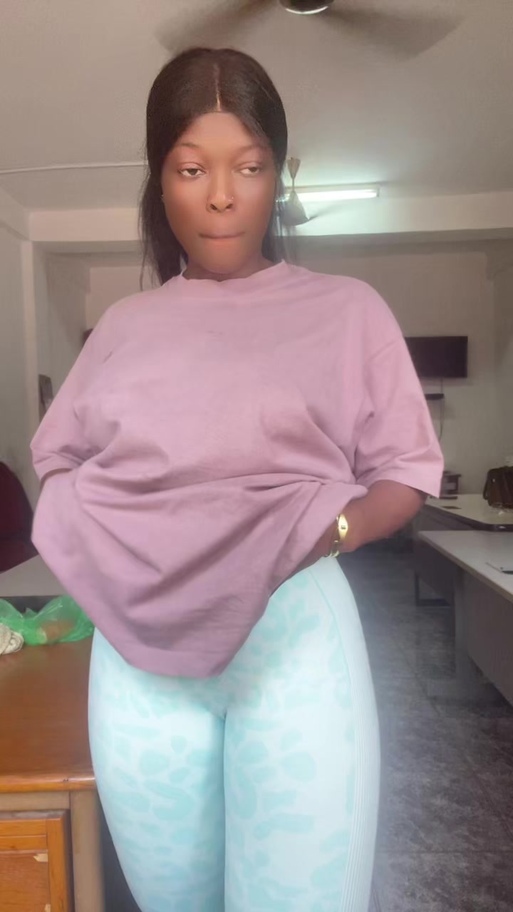 @Thick black girl ๐ฌ๐ฒ๐ธ๐ณ