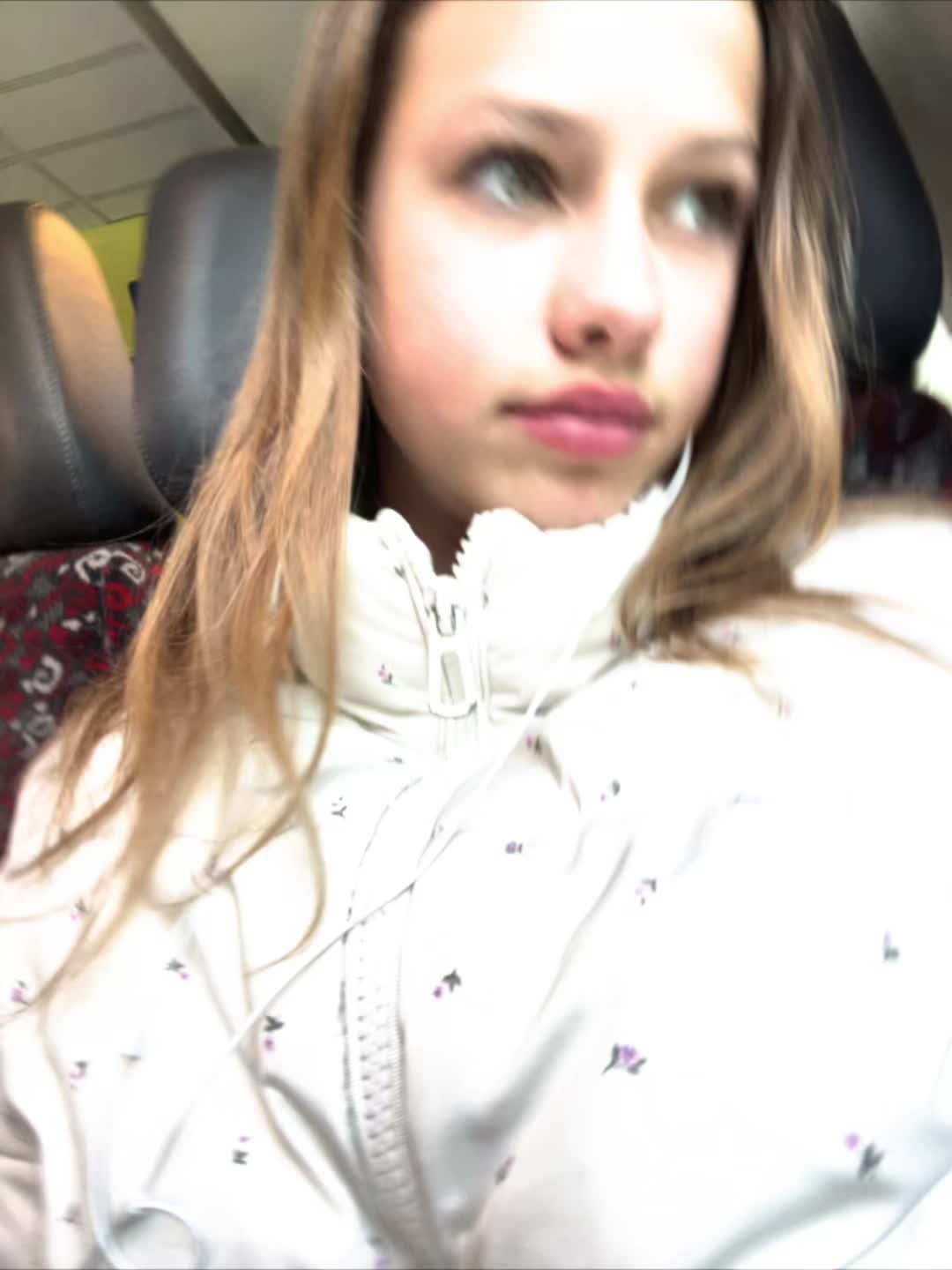 @Emilia.lu🇪🇸❤️