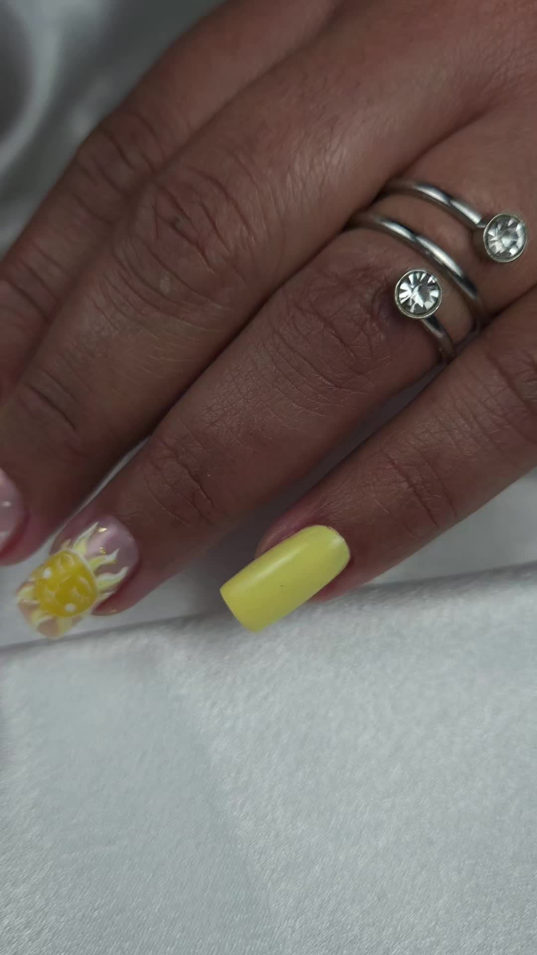 @joha.nails.sterling
