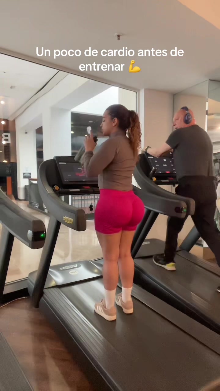@RᗴIᑎA Cᴏʟ🇨🇴 🍎