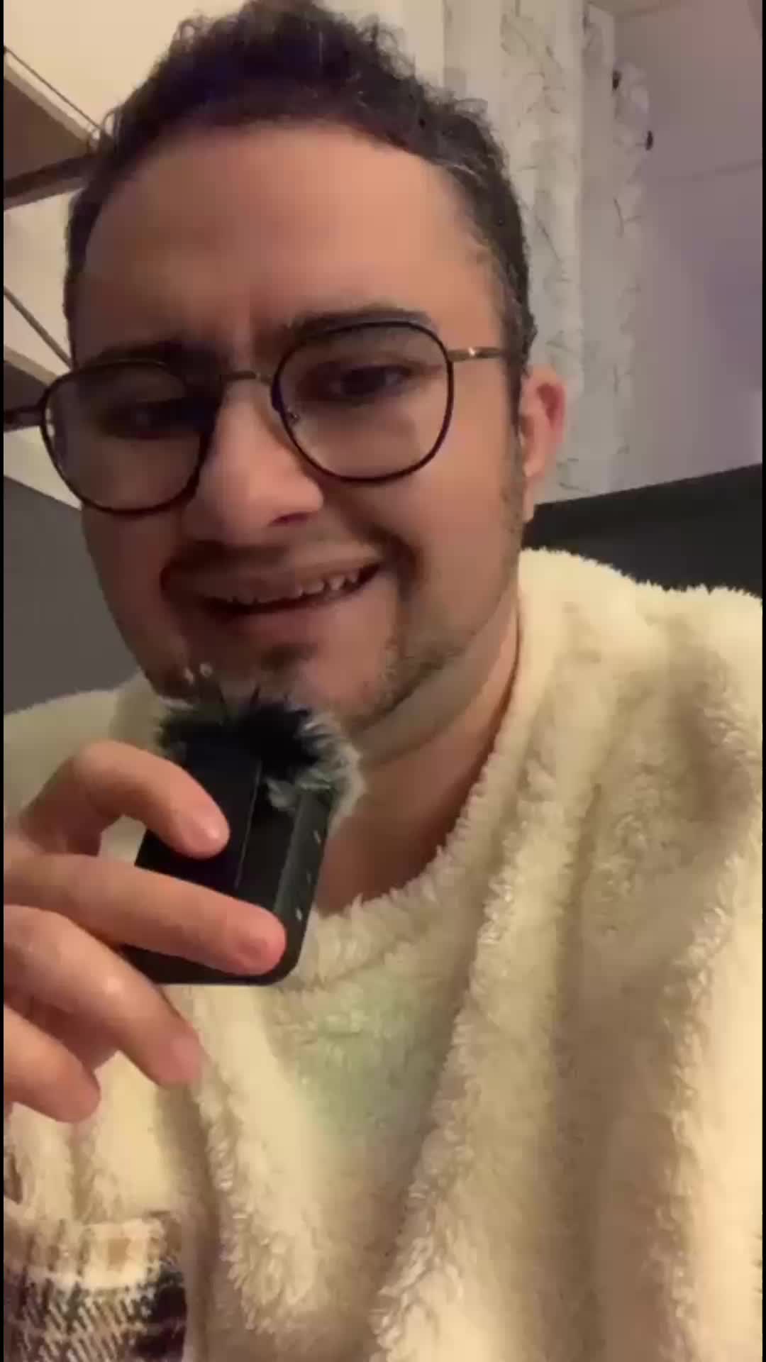 @𝔐𝔞𝔱𝔢𝔬 auteur trans