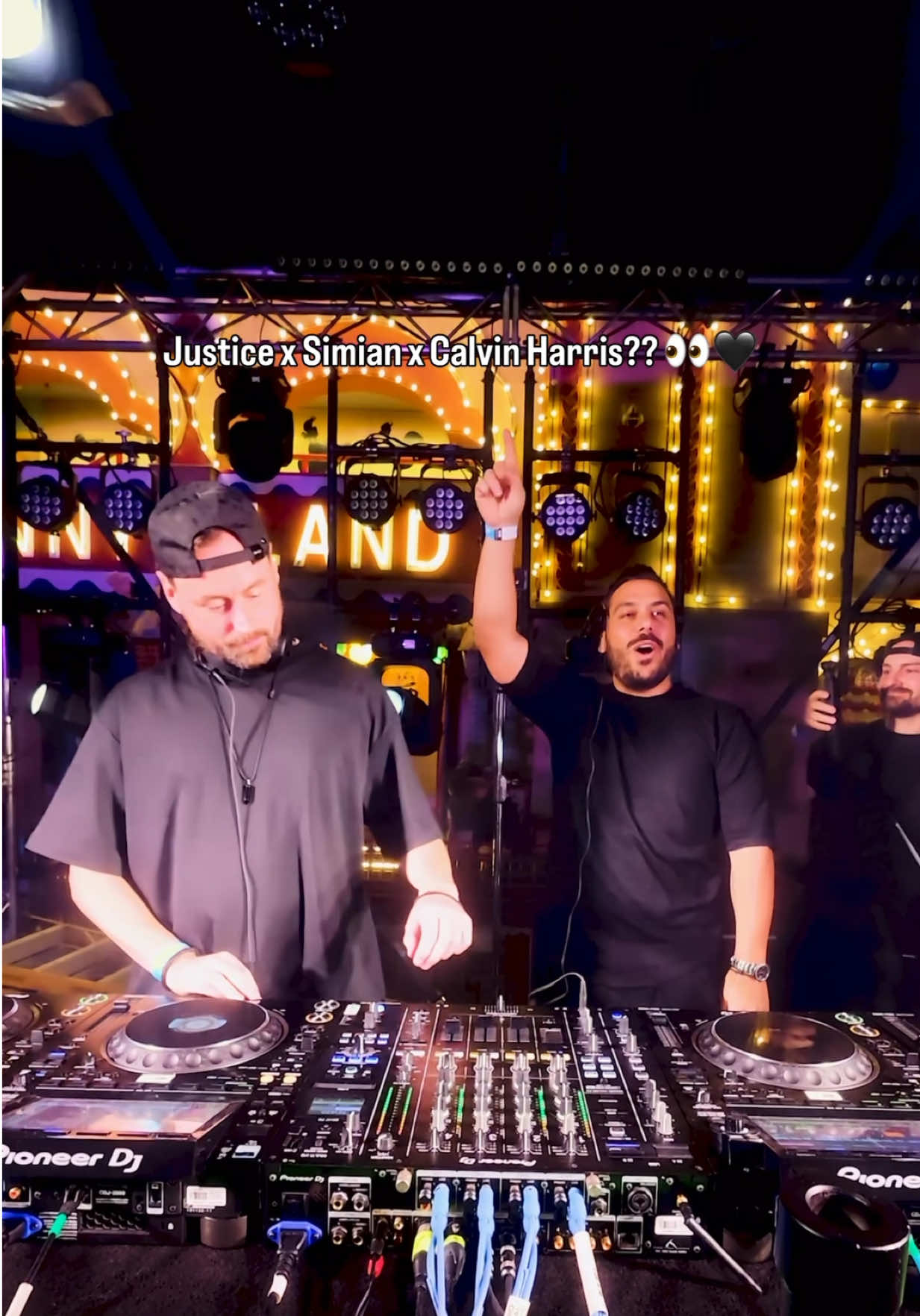 @switchdisco