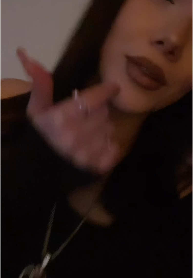 @??